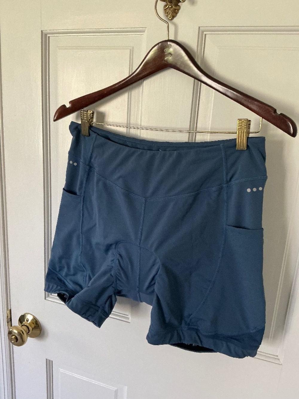Ladies padded bike shorts